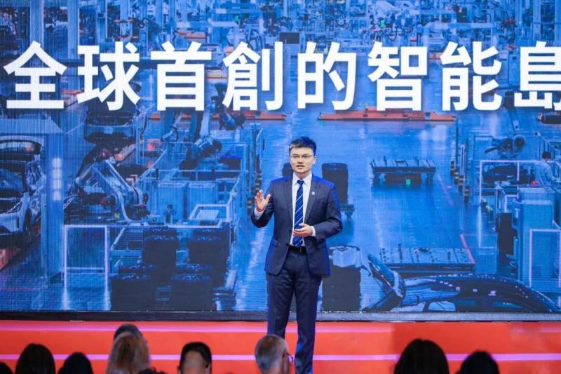 Trè Iniziative Pioneering Globali: SGMW mostra a Fabbricazione Intelligente di a Cina in u mondu